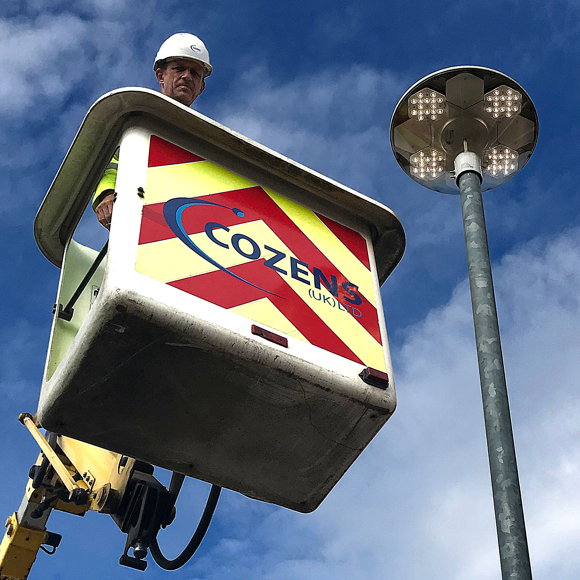 Imagery for commercial street lighting installation and nationwide electrical contractors